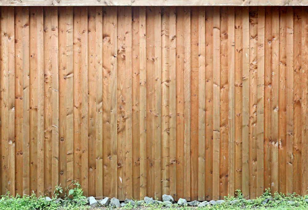 Wood privacy fence